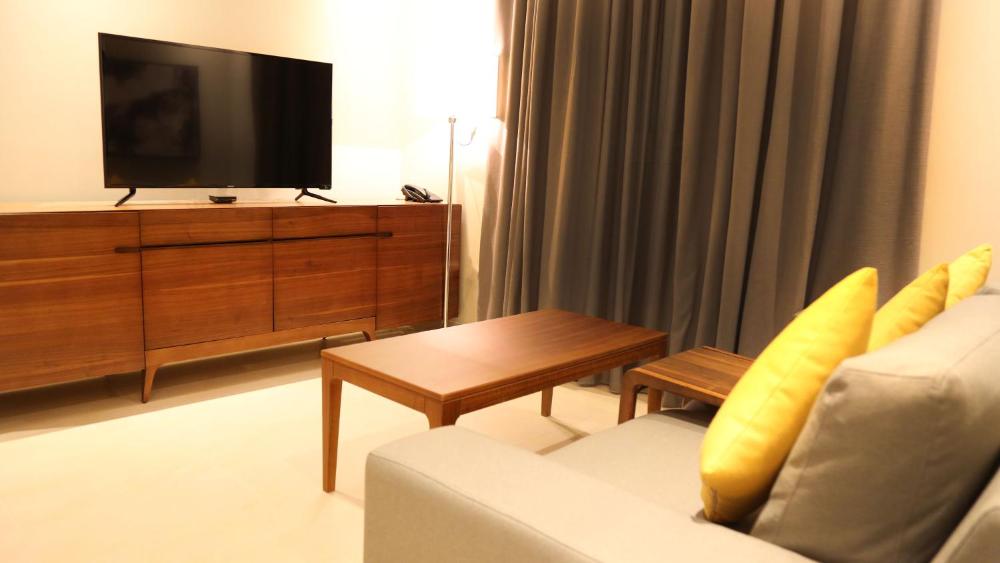 Room image 5